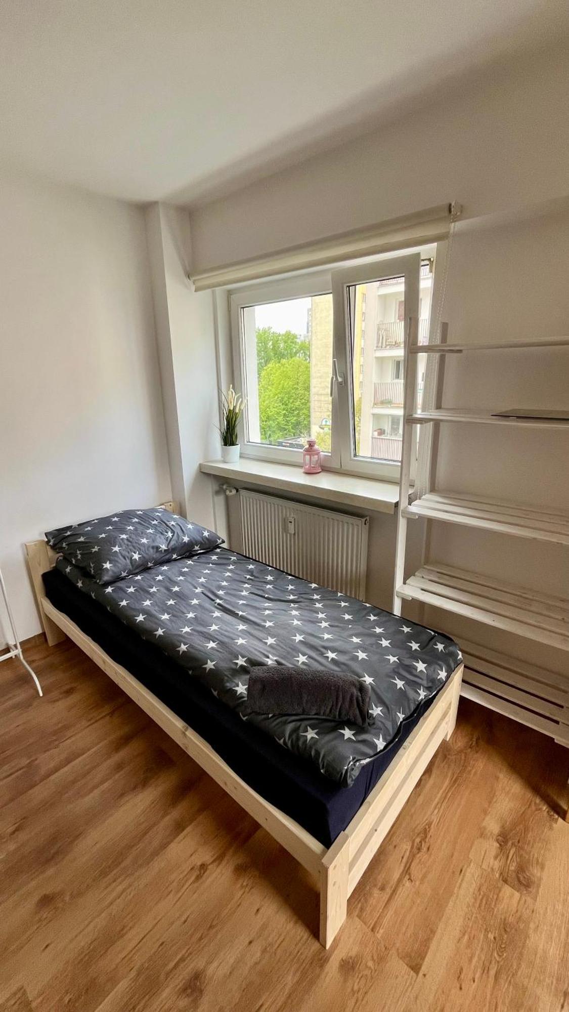 Rooms In Warsaw - C106B المظهر الخارجي الصورة