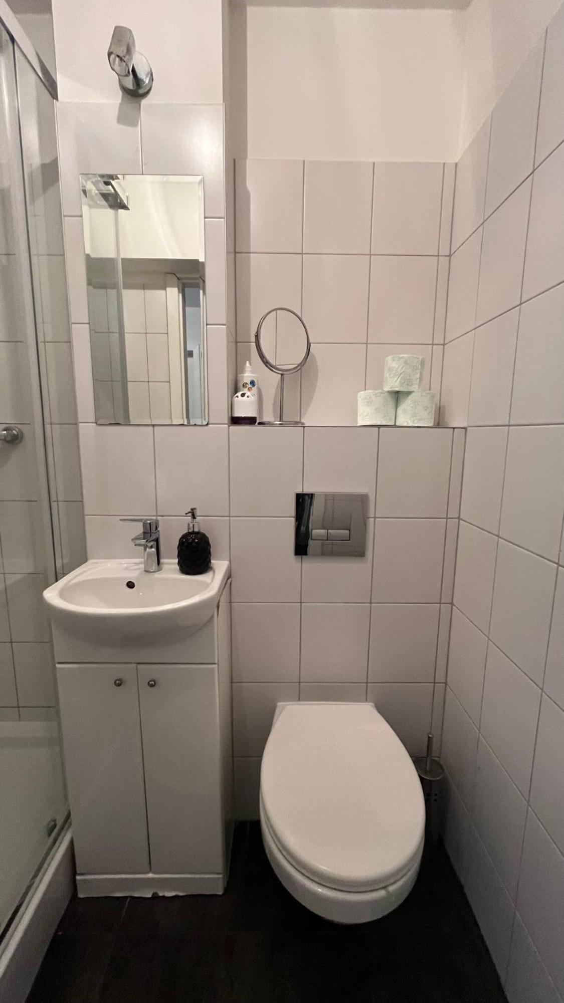 Rooms In Warsaw - C106B المظهر الخارجي الصورة